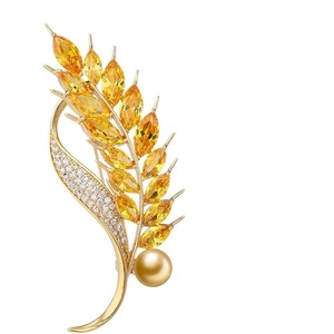 image:imageNONNYL Elegant South Sea Golden Pearl Brooch Pins Costume Jewelry For Women Fashion Christmas Gifts Wife Mom Girlfriend Anniversary Birthday Fine Jewelry Gifts for Her NO1162