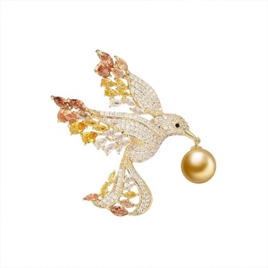 image:imageNONNYL Elegant South Sea Golden Pearl Brooch Pins Costume Jewelry For Women Fashion Christmas Gifts Wife Mom Girlfriend Anniversary Birthday Fine Jewelry Gifts for Her NO2248