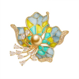 image:imageNONNYL Elegant South Sea Golden Pearl Brooch Pins Costume Jewelry For Women Fashion Christmas Gifts Wife Mom Girlfriend Anniversary Birthday Fine Jewelry Gifts for Her NO2275