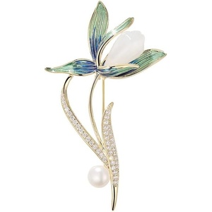 image:imageNonnyl Elegant Pearl Flower Designer Brooch Pins Broches Costume Jewelry For Women Fashion Christmas Gifts Wife Mom Girlfriend Anniversary Birthday Fine Jewelry Gifts for HerWhite magnolia brooch